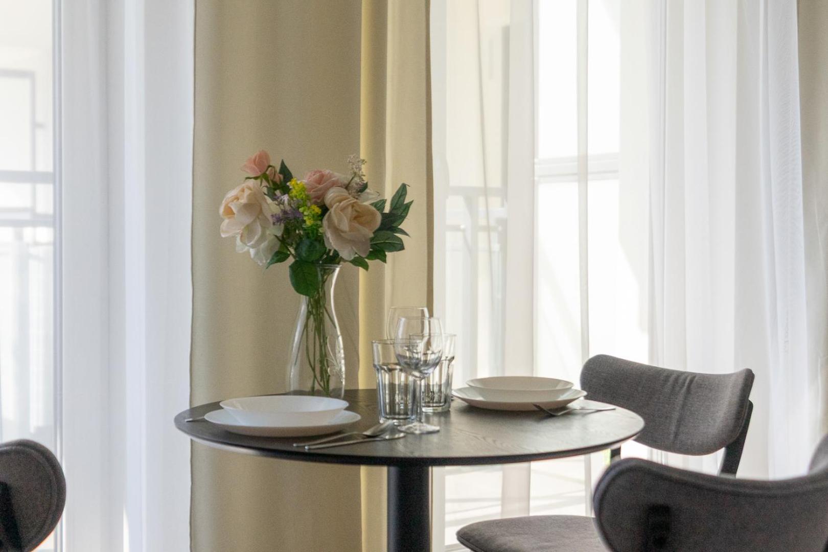 Apartment Zupnicza - Parking And Balcony - By Rentujemy Warsaw